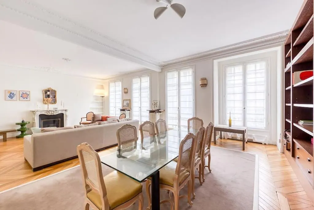 Apt Familial Proche Tour Eiffel Paris 0*,