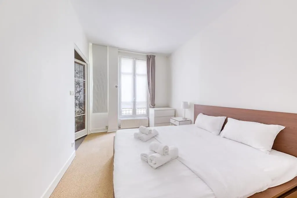 Apt Familial Proche Tour Eiffel Paris 0*,  France