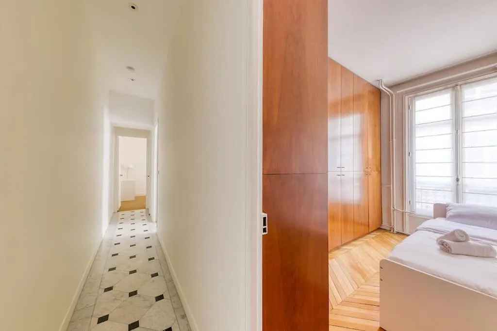 Apt Familial Proche Tour Eiffel Paris Apartment